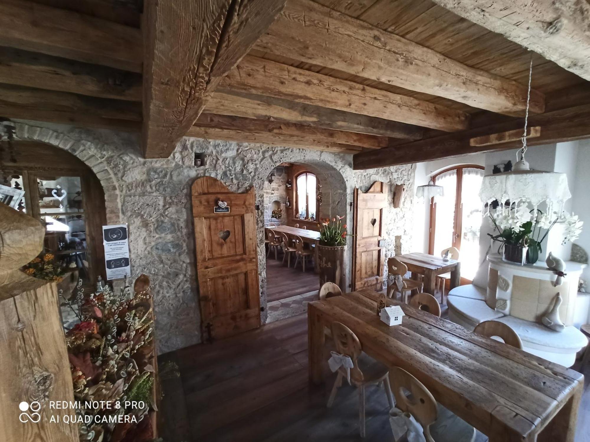Appartamento Taverna Gattolini Venzone Exterior foto